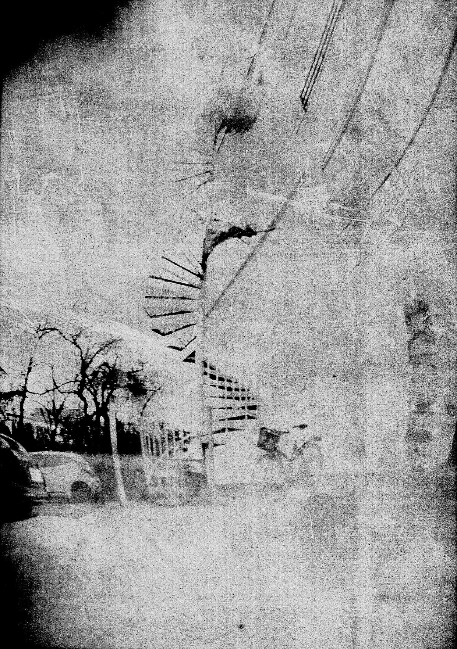 wasa tin ilford ilfospeed 4 01 Bild tagen med kamera gjord av en brödburk.